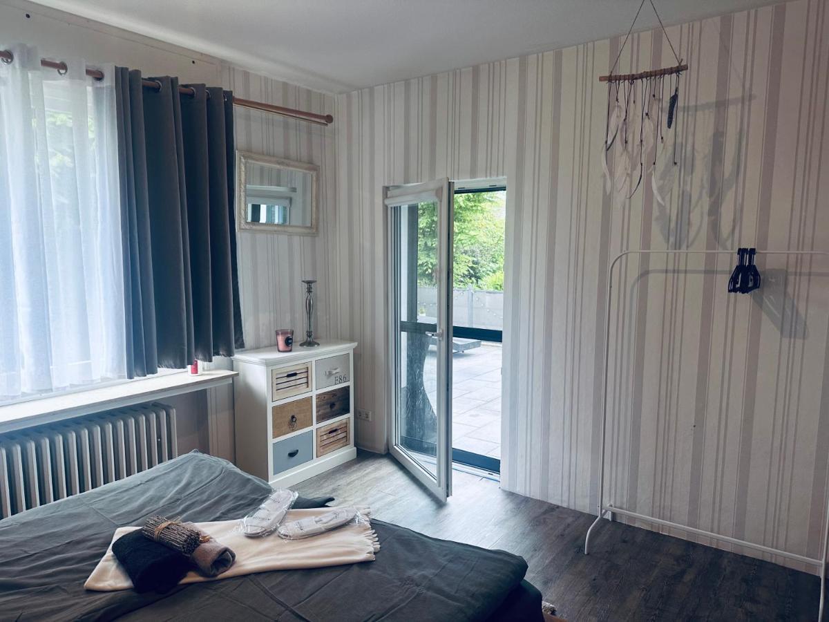 4 Zimmer 11 Personen Wohnung Garten Terrasse Grill 2 Badezimmer Wuppertal Ngoại thất bức ảnh
