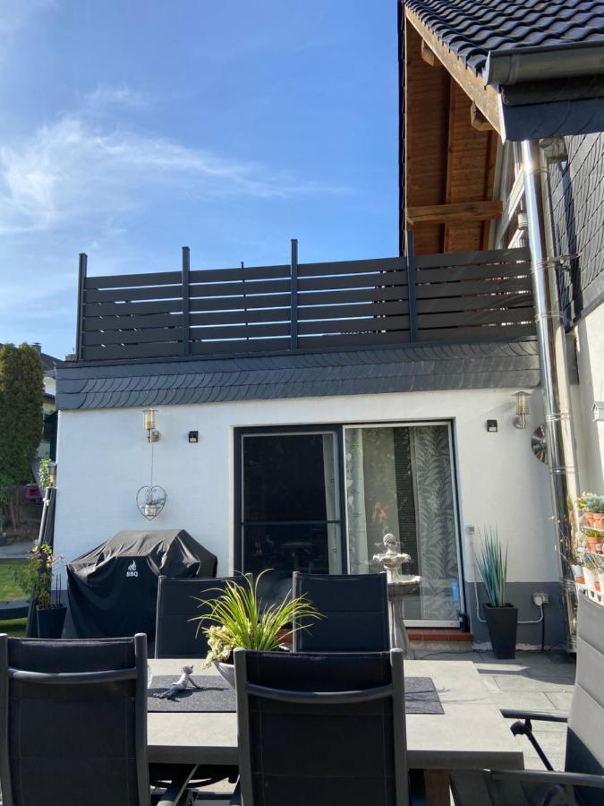 4 Zimmer 11 Personen Wohnung Garten Terrasse Grill 2 Badezimmer Wuppertal Ngoại thất bức ảnh